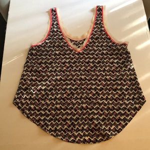 LUSH Sleeveless Printed Round Hem Blouse Sz M